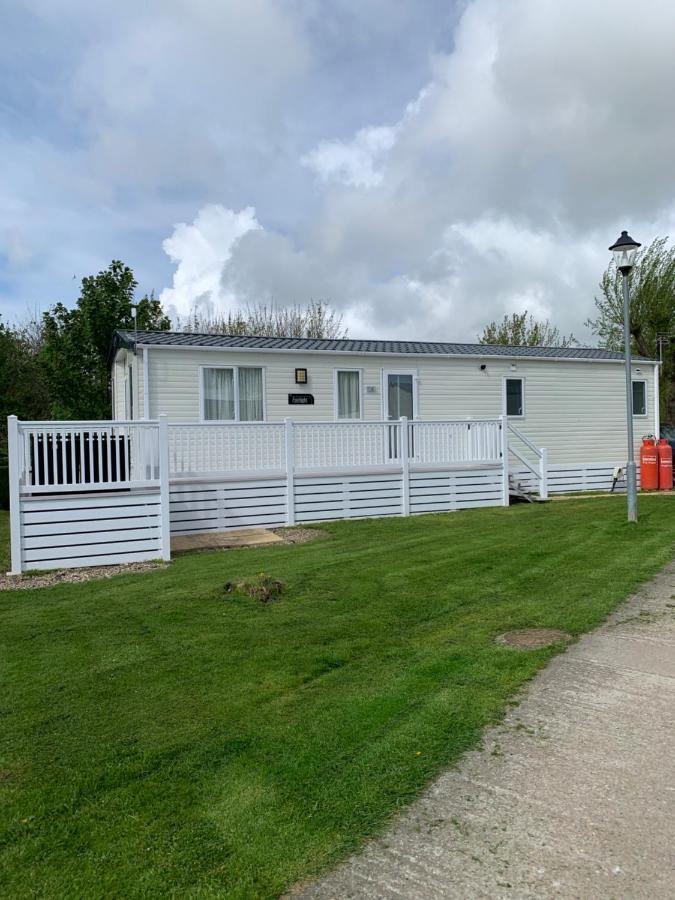 Meadows 3 New Beach Holiday Park Apartment Dymchurch Exterior photo